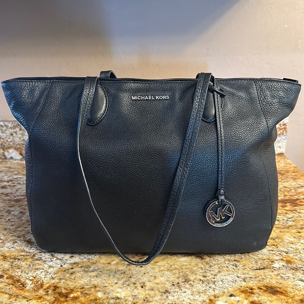 Michael Kors Black pebble Leather Tote